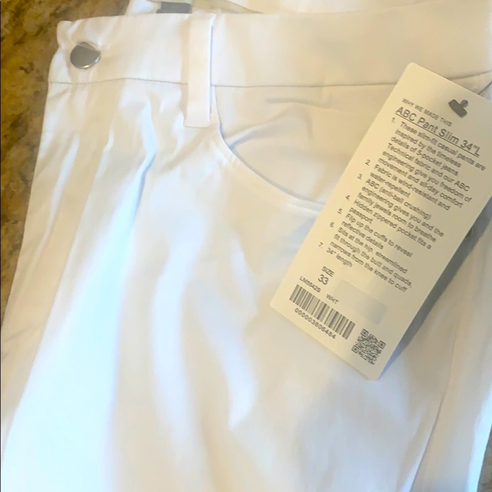 Lululemon white, Abc pant slim 33 waist 34 length